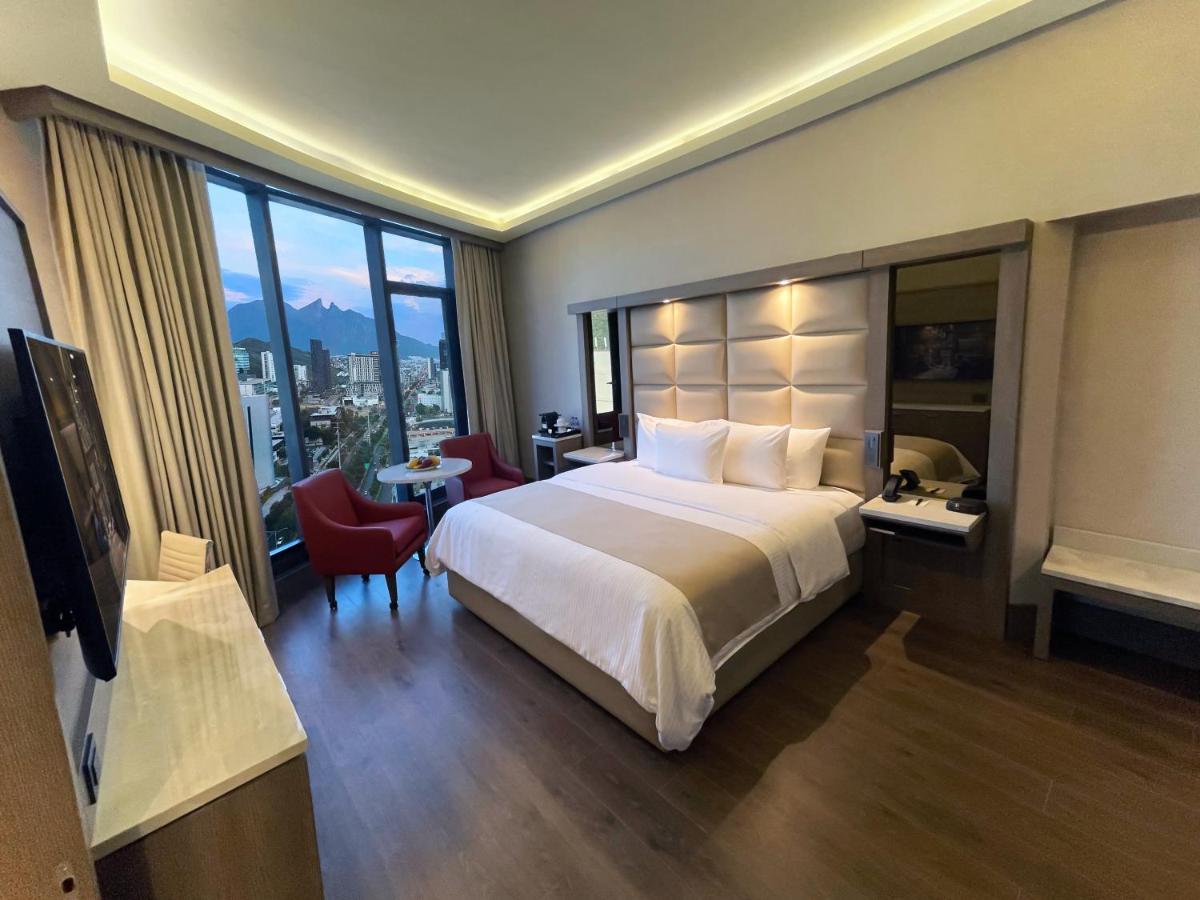 Safi Royal Luxury Metropolitan Otel Monterrey Dış mekan fotoğraf